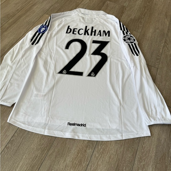 Real Madrid 2005/06 Retro Beckham 23 - Picture 5 of 6